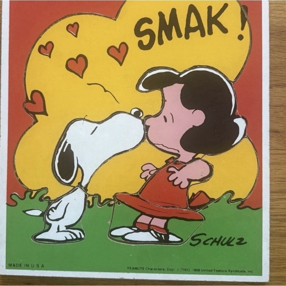 Vtg Snoopy & Lucy Wood Puzzle 1985 Playskool SMAK Kisses 11.5" x 9.5" Peanuts